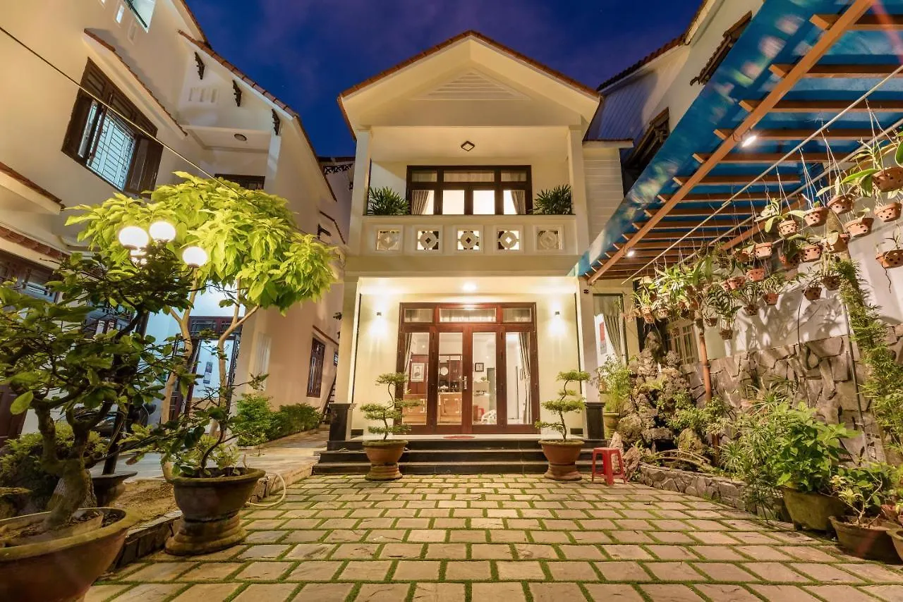 Hanh Nhung Villa Hoi An